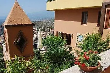 تاورمينا B&B Villa Barone 3*,